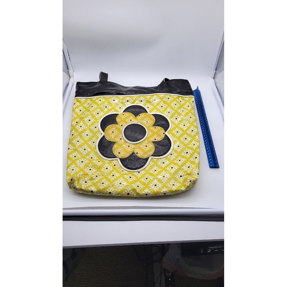 Vintage Vera‎ Bradley Shoulder Bag Tote Vinyl Retired Pattern